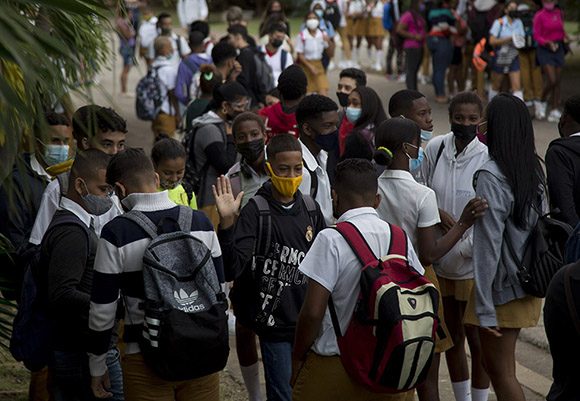 escuelas cuba 07 cd 580x401